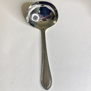 Reed & Barton TRADITION TANGLEWOOD Stainless 18/10 Gravy Ladle Glossy 6.75"